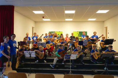 Adventskonzert der Gitarrenklassen aus Hammah 2025